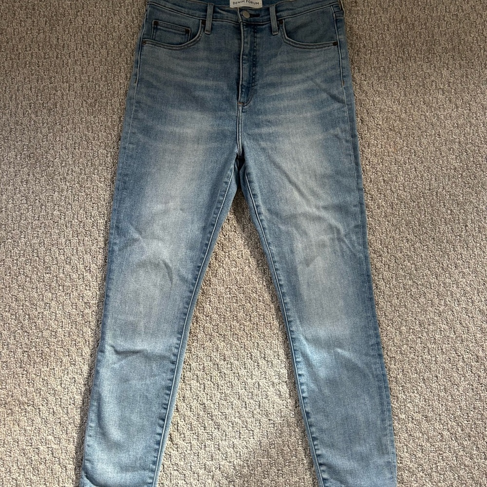 Women's Blue Jeans